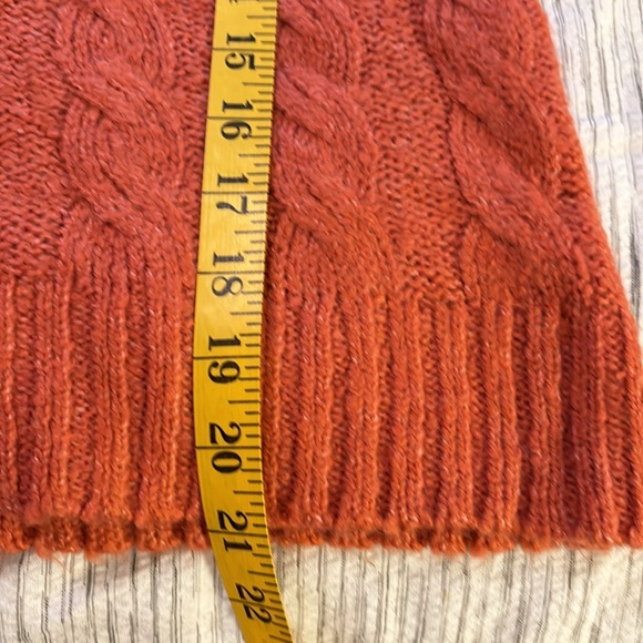 NWT American Eagle Oversized Cropped V-Neck Hooded Sweater - Picture 11 of 11